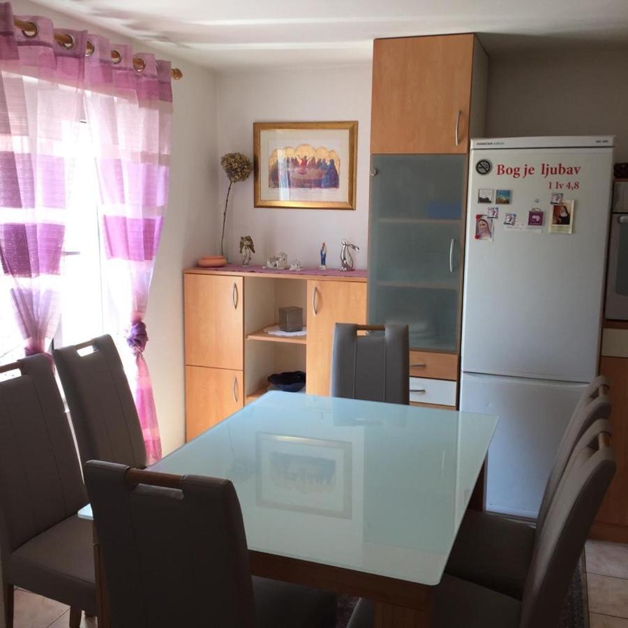 Apartment Elena Rooms Split Buitenkant foto